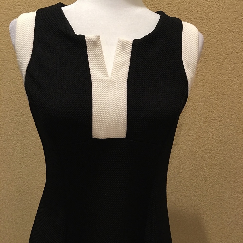 Black & white dress - Picture 2 of 3